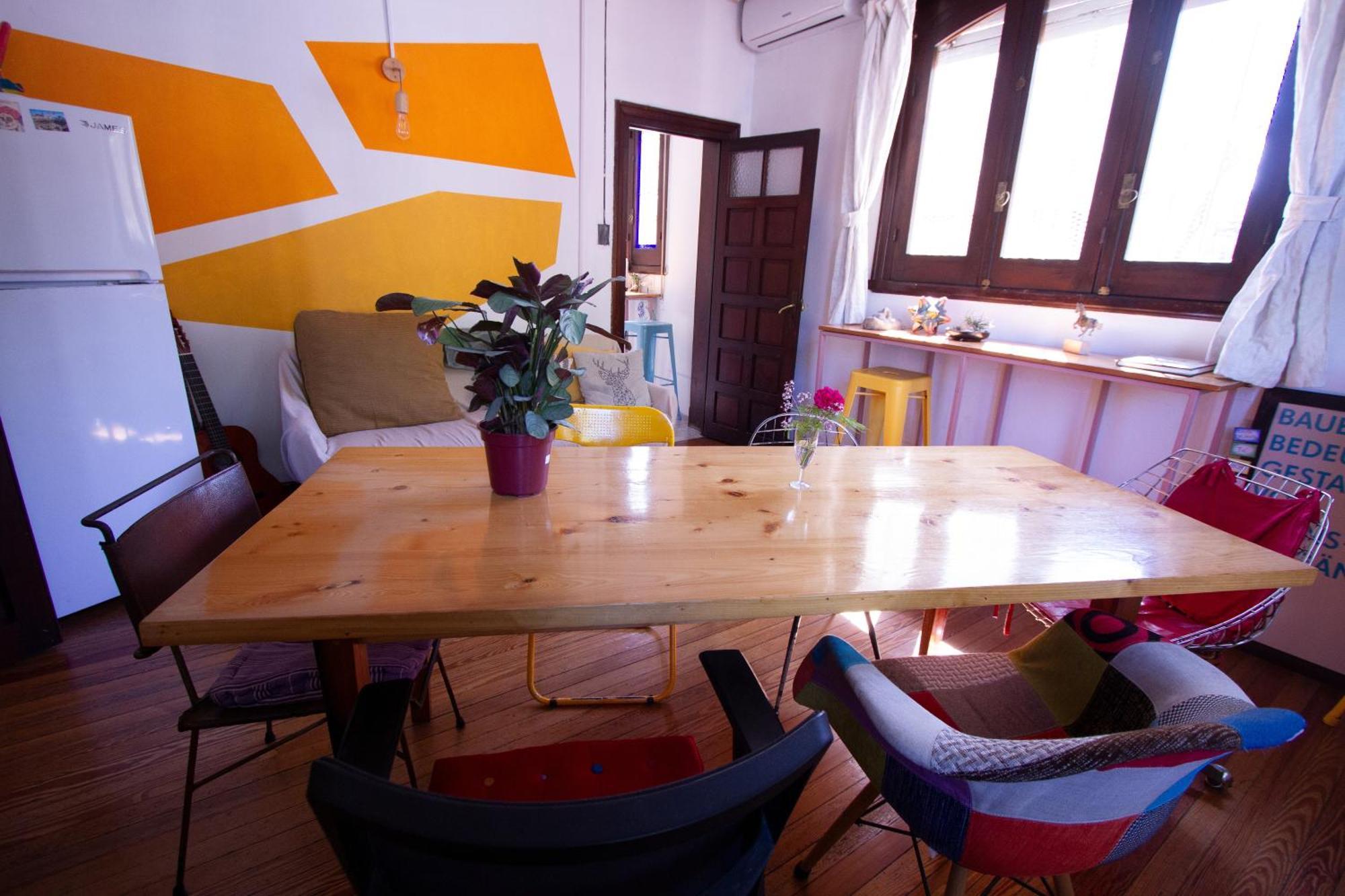 Yh Hostel Montevideo Eksteriør billede