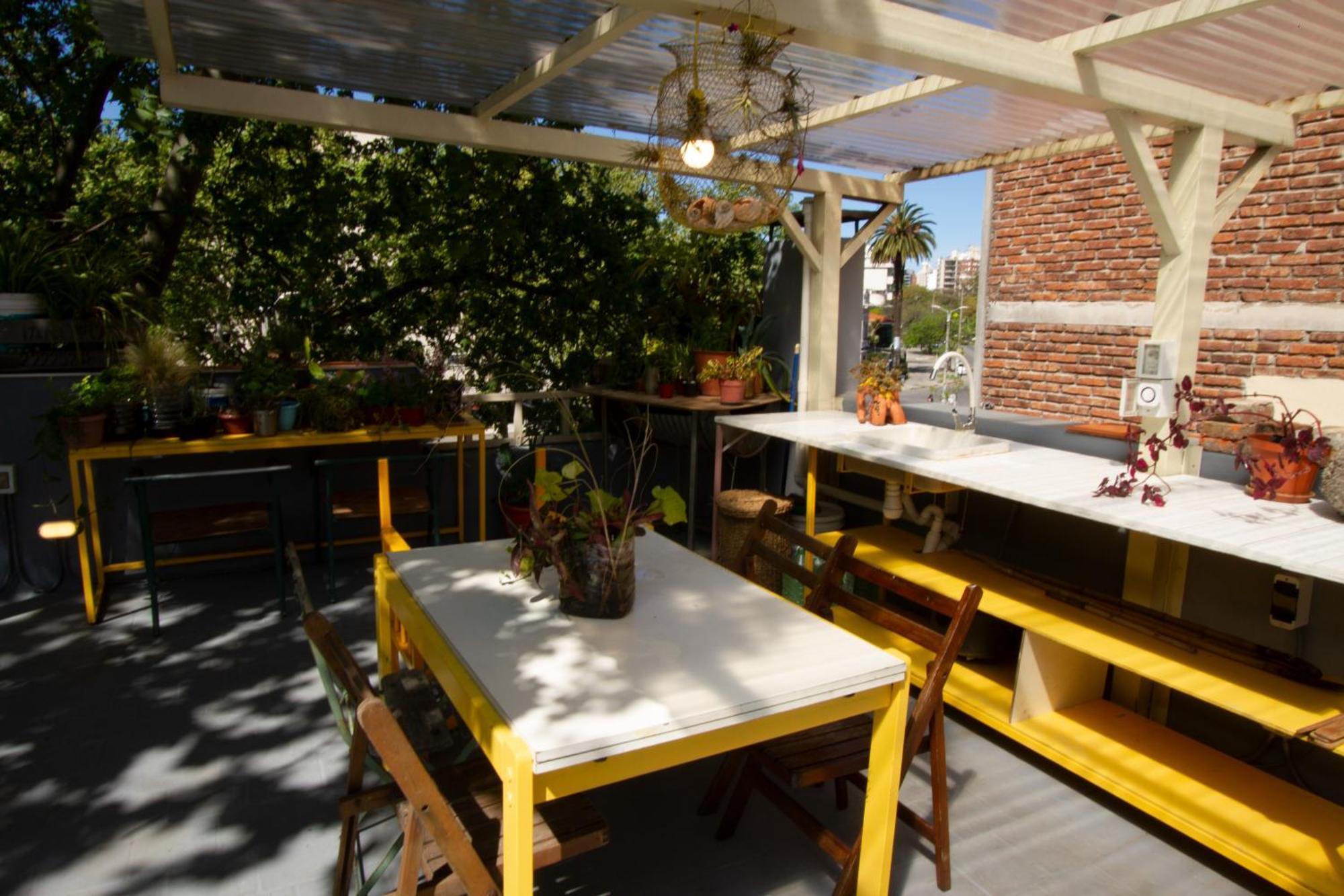 Yh Hostel Montevideo Eksteriør billede
