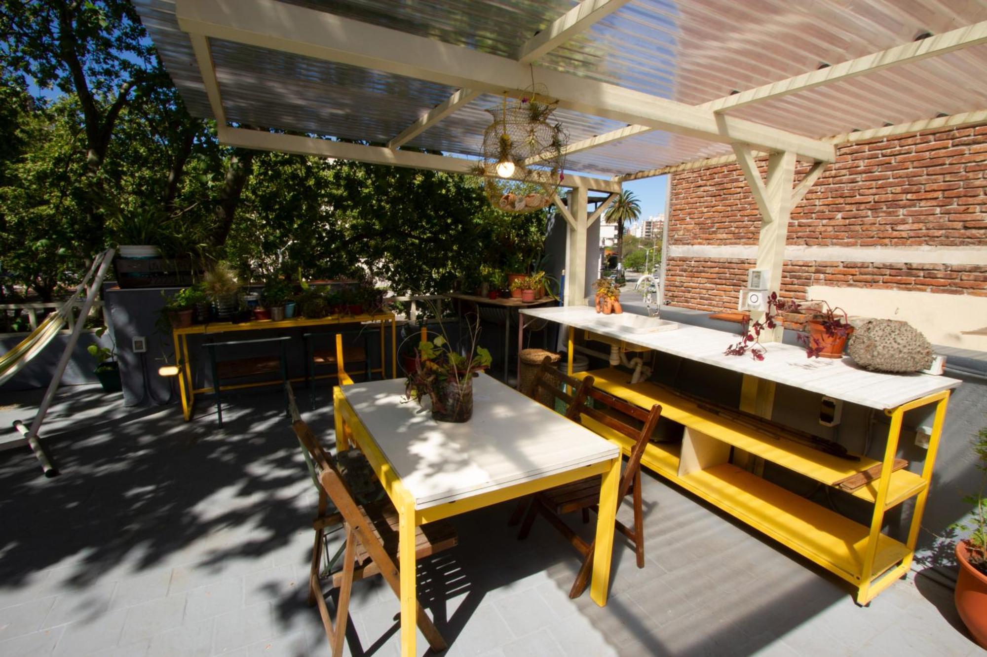 Yh Hostel Montevideo Eksteriør billede
